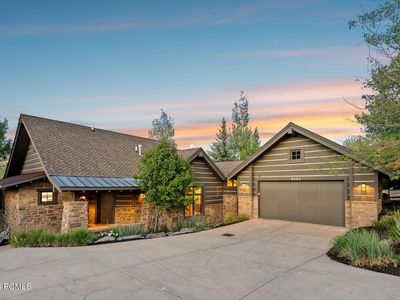 8562 Ranch Club Ct