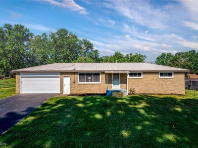 1055 Edward Ave SW