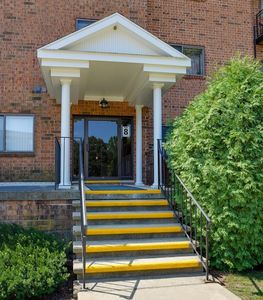 181 Littleton Rd Unit 211