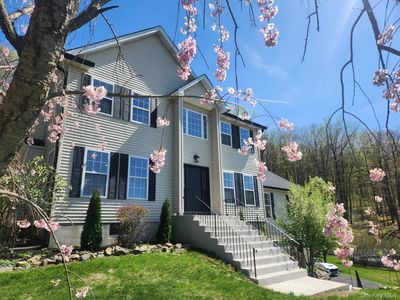 Property at 41 Hickory Road, Sloatsburg, NY