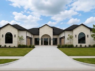 323 Longview Pl