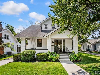 400 E Adams Ave