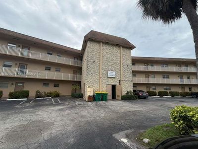 5041 W Oakland Park Blvd #110