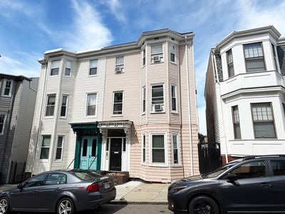 67 Old Harbor St