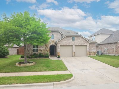 5320 Grovewood Dr