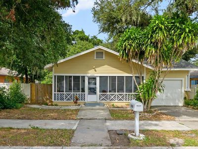 1304 E 32nd Ave
