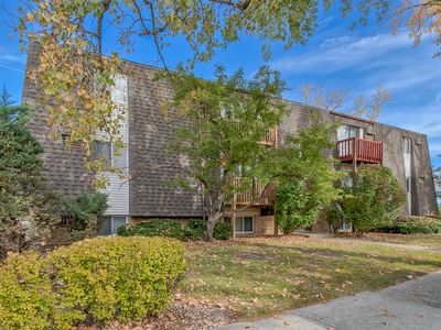 220 Madison St UNIT 1-C