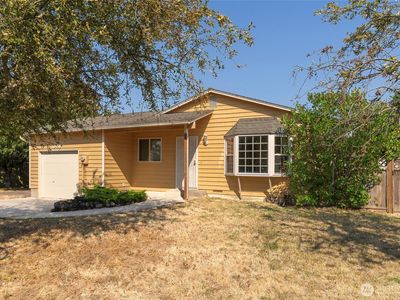 988 Ridgeway Drive