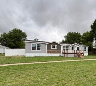 214 Colony Ave