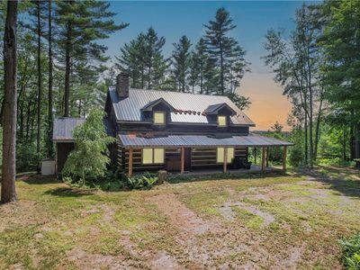 910 River Rd