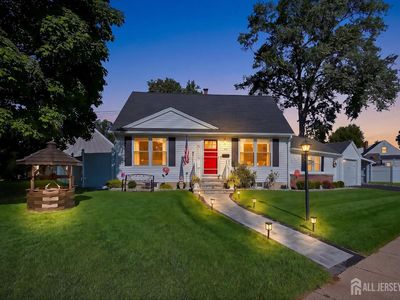 52 Leeds Dr