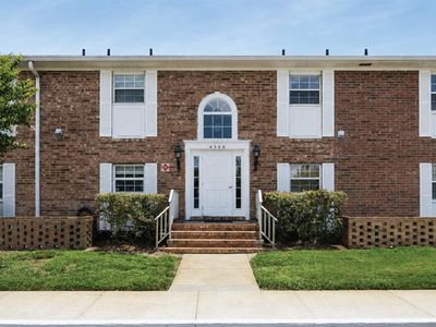 4300 Lake Underhill Rd #23B2