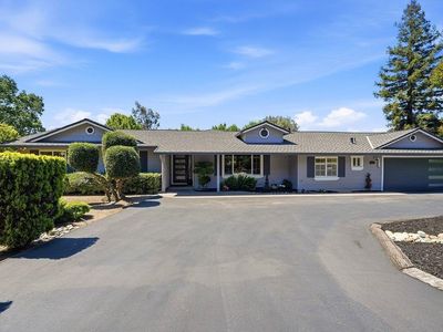 315 Clarke Ln