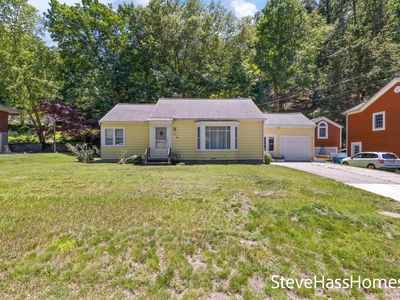 186 Grand Ave