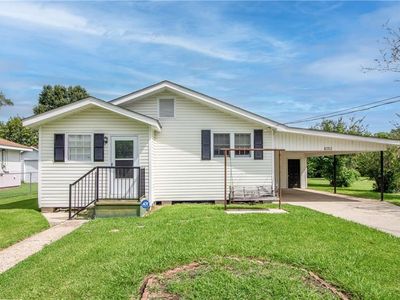 Property at 146 Oak St, Hahnville, LA