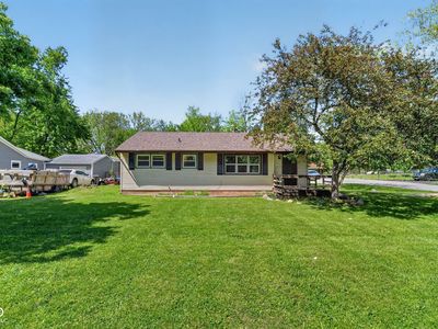 7324 North Dr