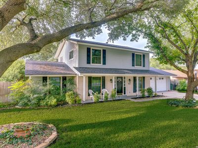 5662 Castle Glade