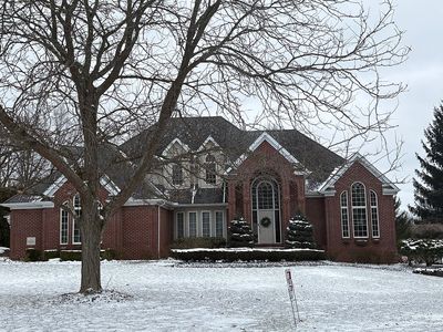 Property at 21 Cherry Hill Ct, Canfield, OH