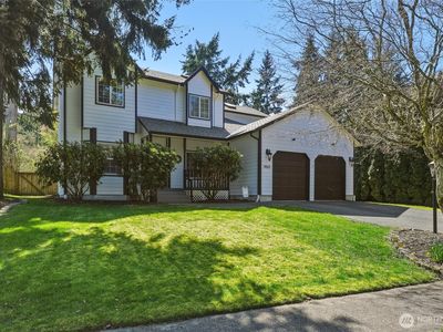 9603 Amanda Drive NE