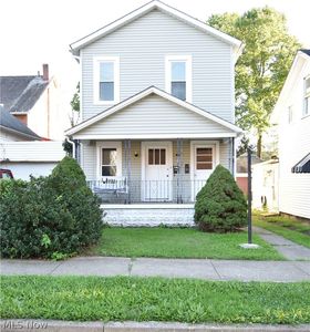 201 W Line St