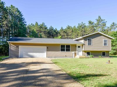 Property at 11065 E Ln, Waupaca, WI