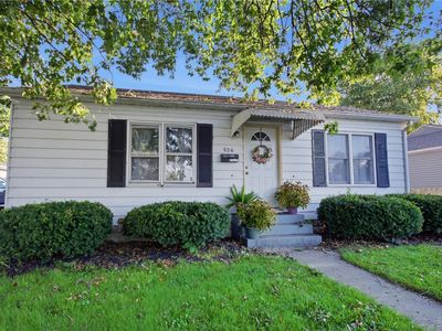 506 W Temple Ave