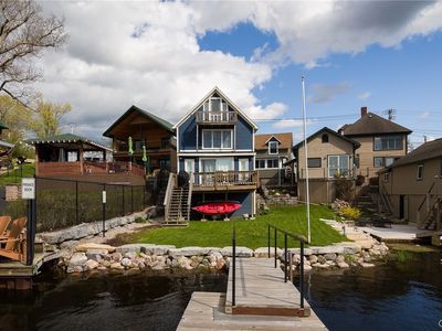 18 Otter St