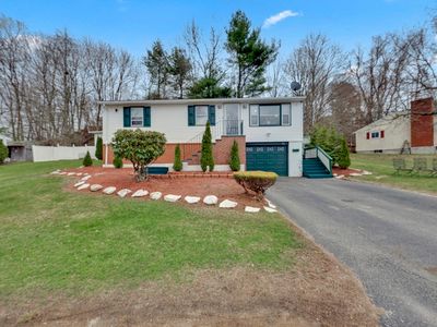 23 Chartier Ln