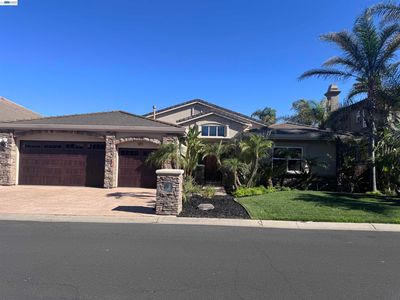 5661 Oakmont Ct