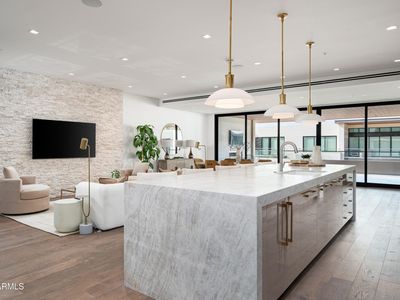 6587 N Palmeraie Blvd #2032