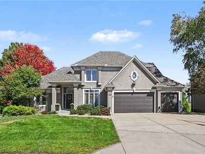 8121 Park View Dr