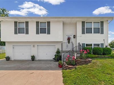 Property at 805 W Royle St, Richmond, MO