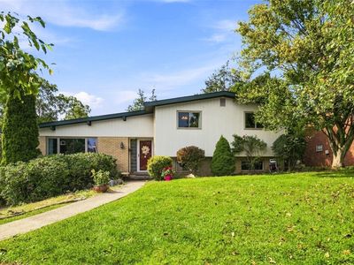 1320 Knollwood Dr