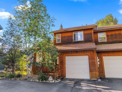 422 W Coyote Drive