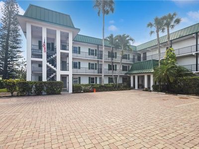 3030 Binnacle Dr APT 201