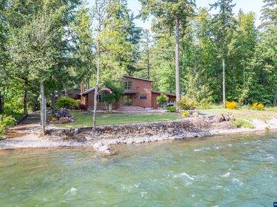 11874 Riverhaven Ln SE