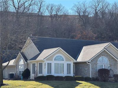 6011 NE Kensington Ct