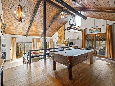 297 Oak Ln