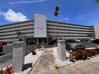1868 Shore Dr S APT 607