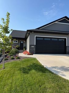 816 Prairie View Dr