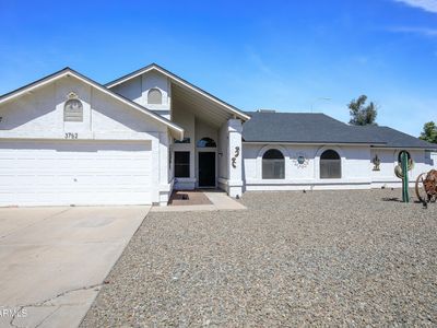 3752 E EMERALD Avenue