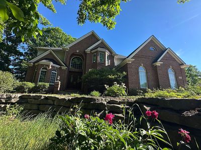 1715 Hamilton Dr