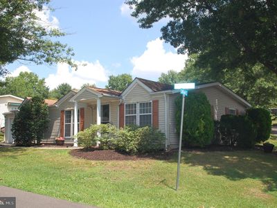 411 Westbury Dr
