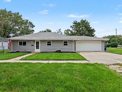 Property at 14601 Hamlin Ave, Midlothian, IL
