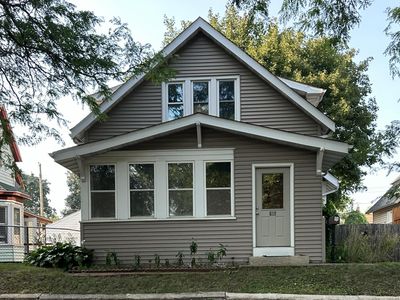 823 Juno Ave