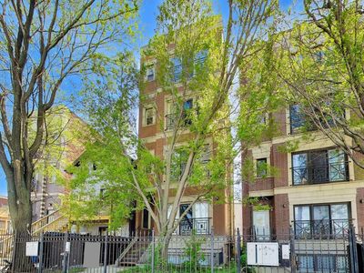 2519 W Congress Pkwy APT 3