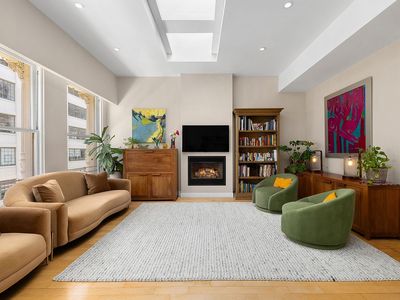 44 W 22nd St #Penthouse