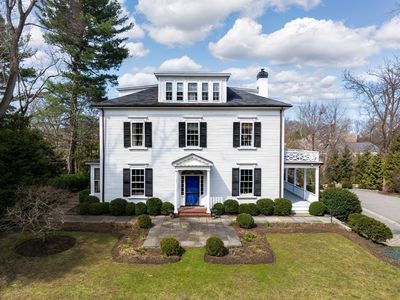 371 Walnut St