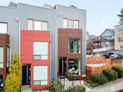 258 E Roanoke Street