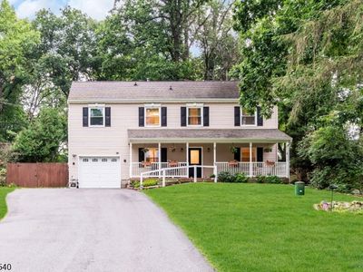 23 Leo Ave
